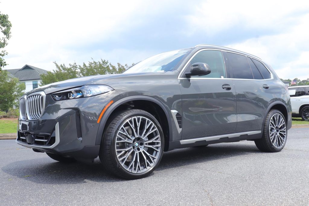 New 2026 BMW X5 sDrive40i