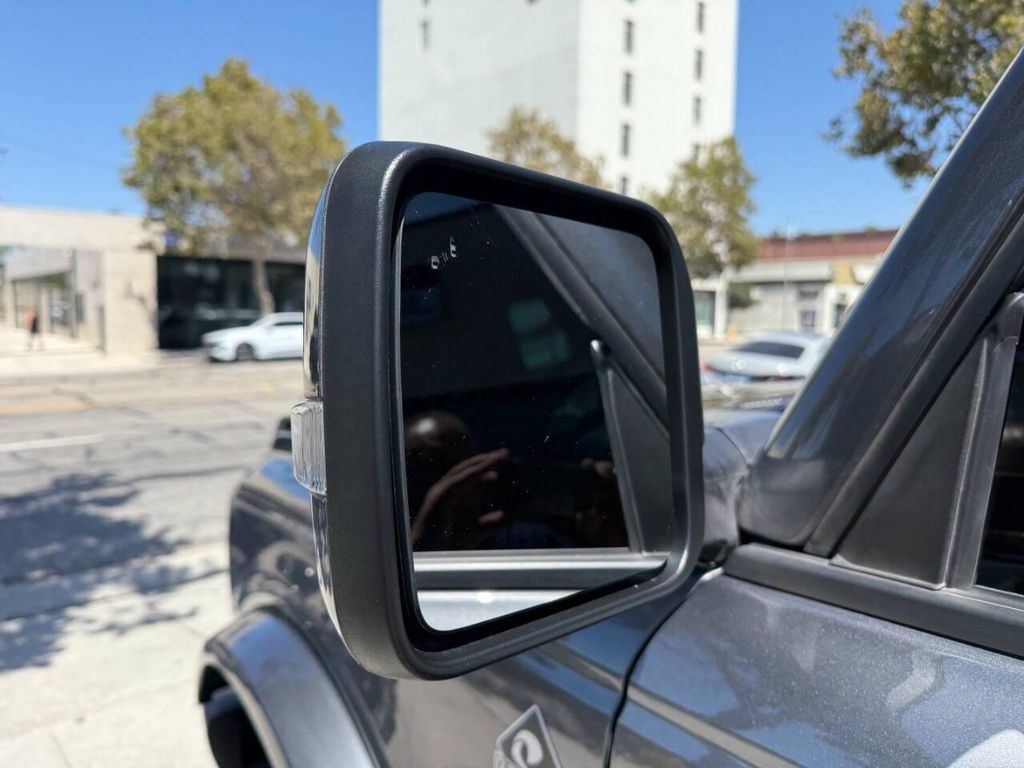 2024 FORD BRONCO OUTER BANKS 4X4 4DR SUV — миниатюра 21