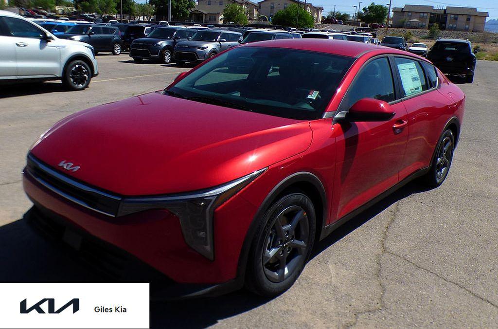 New 2026 Kia K4 LXS