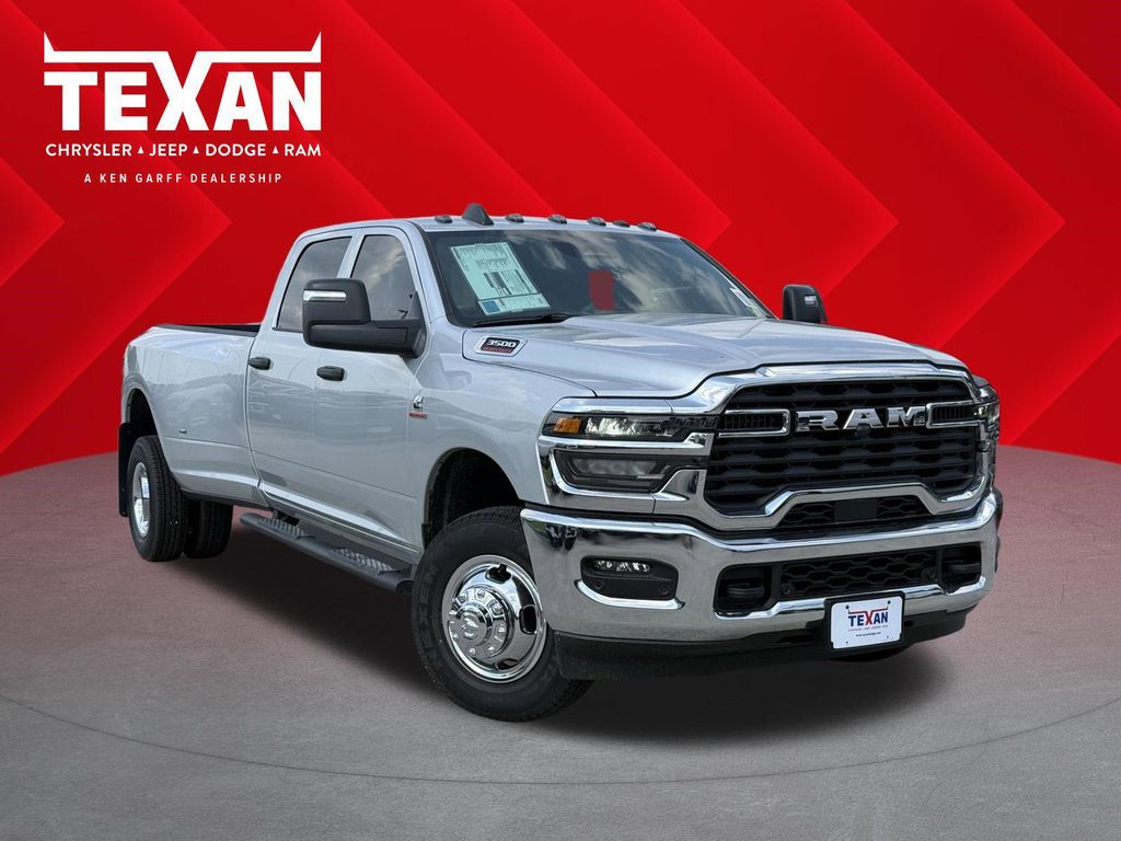 New 2026 RAM 3500 Tradesman Crew Cab 4x4 8' Box