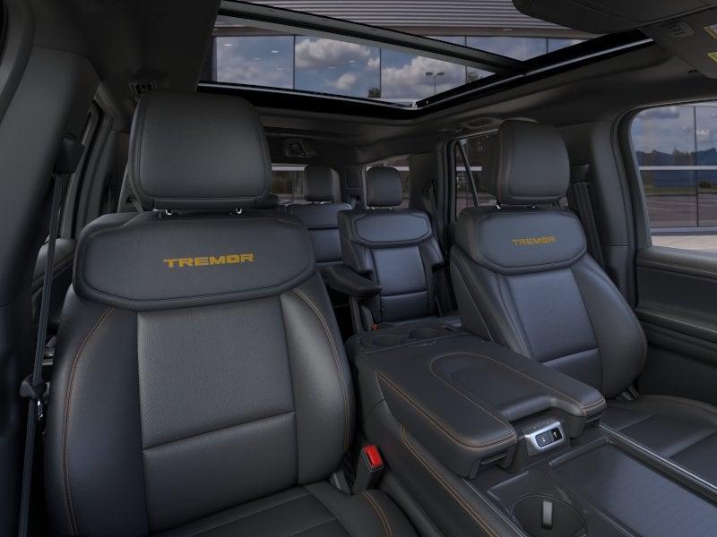 2026 FORD EXPEDITION TREMOR — миниатюра 18