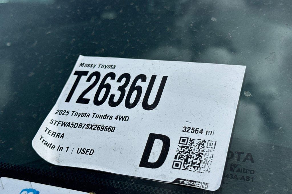 TOYOTA TUNDRA - 2