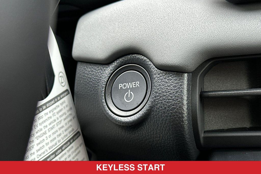 صورة مصغرة 25 لـ 2026 Toyota RAV4 LIMITED