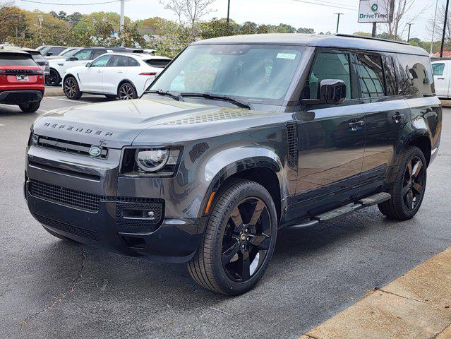 New 2025 Land Rover Defender 130 P400 X-Dynamic SE