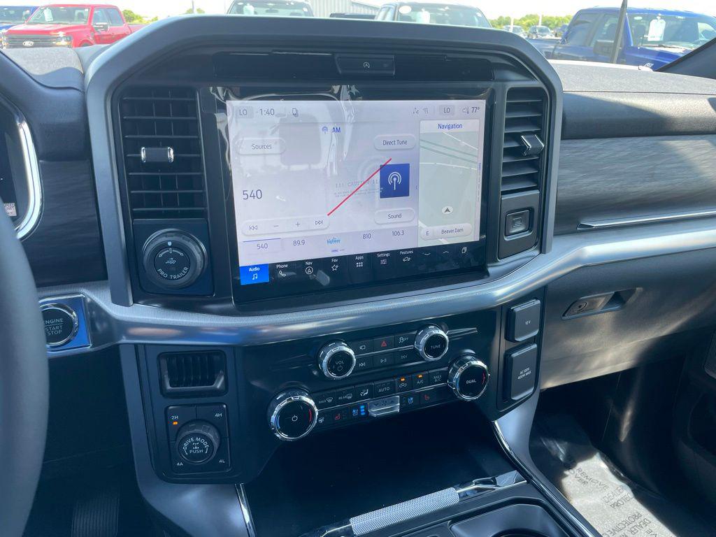 2026 FORD F-150 LARIAT — фото 10