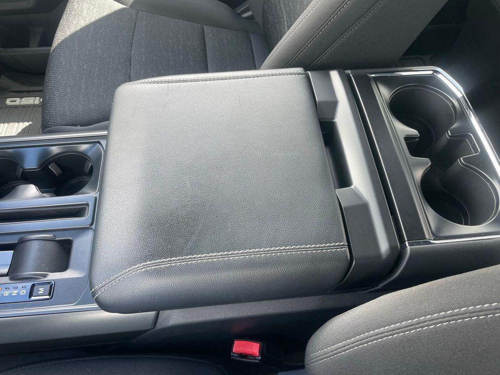 صورة مصغرة 52 لـ 2024 FORD F-150 XLT