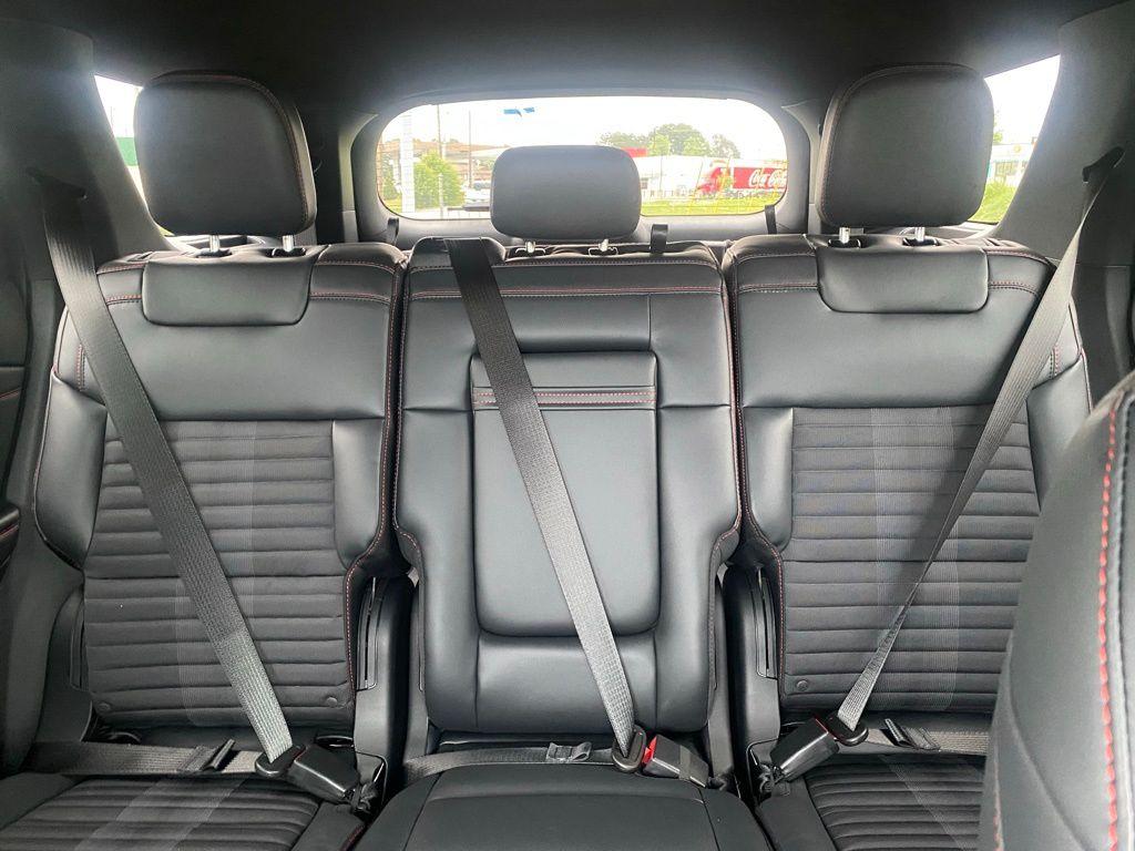 صورة مصغرة 27 لـ 2026 FORD EXPLORER ST-LINE