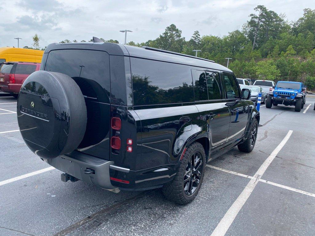 2025 LAND Rover DEFENDER P400 OUTBOUND — фото 7