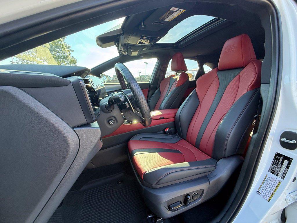 صورة مصغرة 23 لـ 2026 Lexus NX 350 350 F SPORT HANDLING