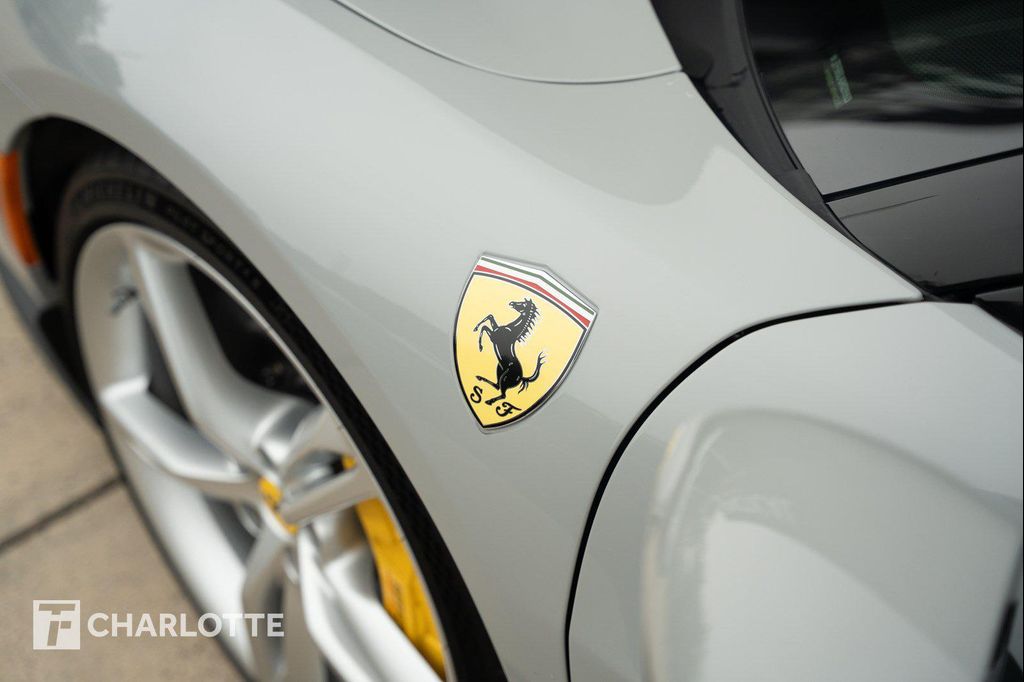 2024 Ferrari 296 GTB BASE — миниатюра 11