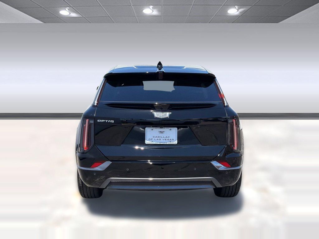 صورة 9 لـ 2027 Cadillac OPTIQ SPORT