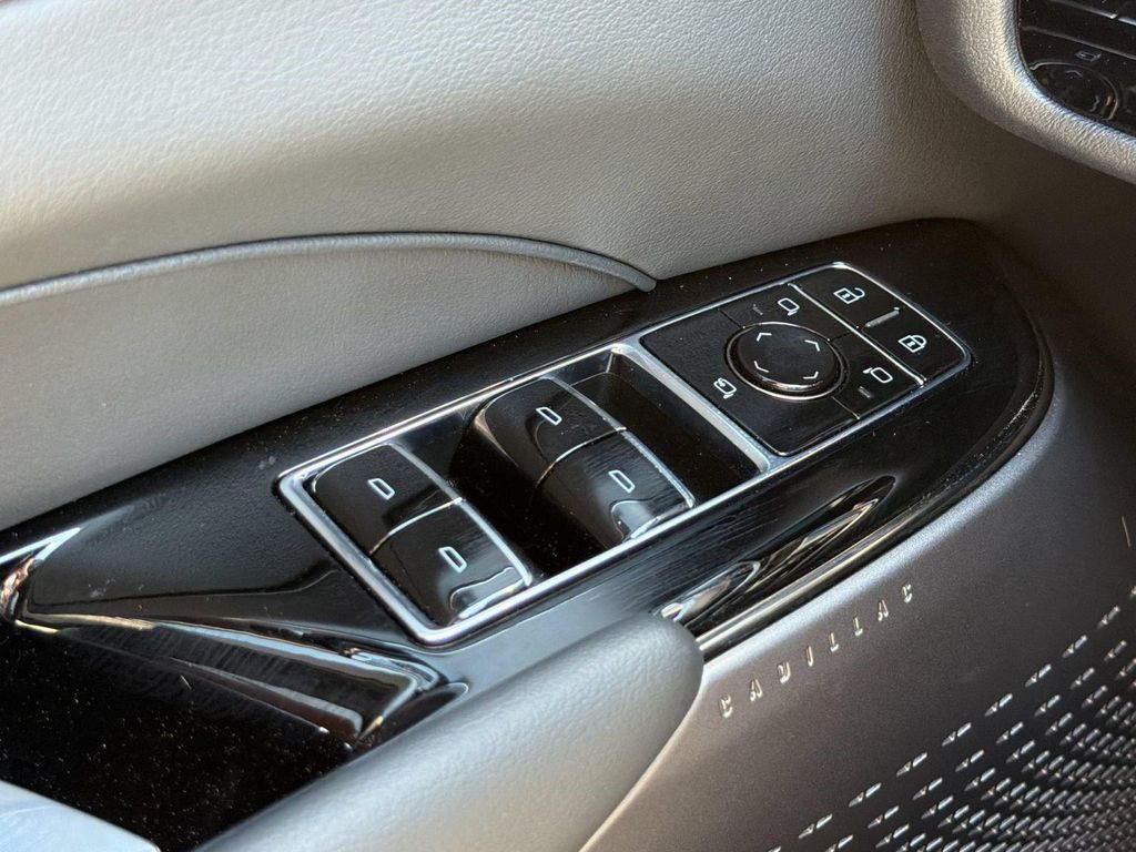 صورة مصغرة 14 لـ 2026 Cadillac LYRIQ SPORT