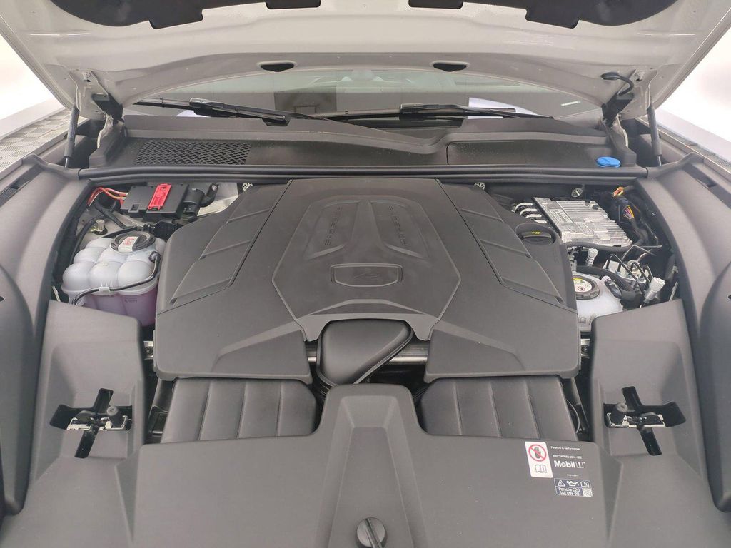 2026 Porsche CAYENNE CAYENNE E-HYBRID 缩略图 17