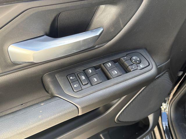 2026 RAM 1500 EXPRESS 缩略图 18