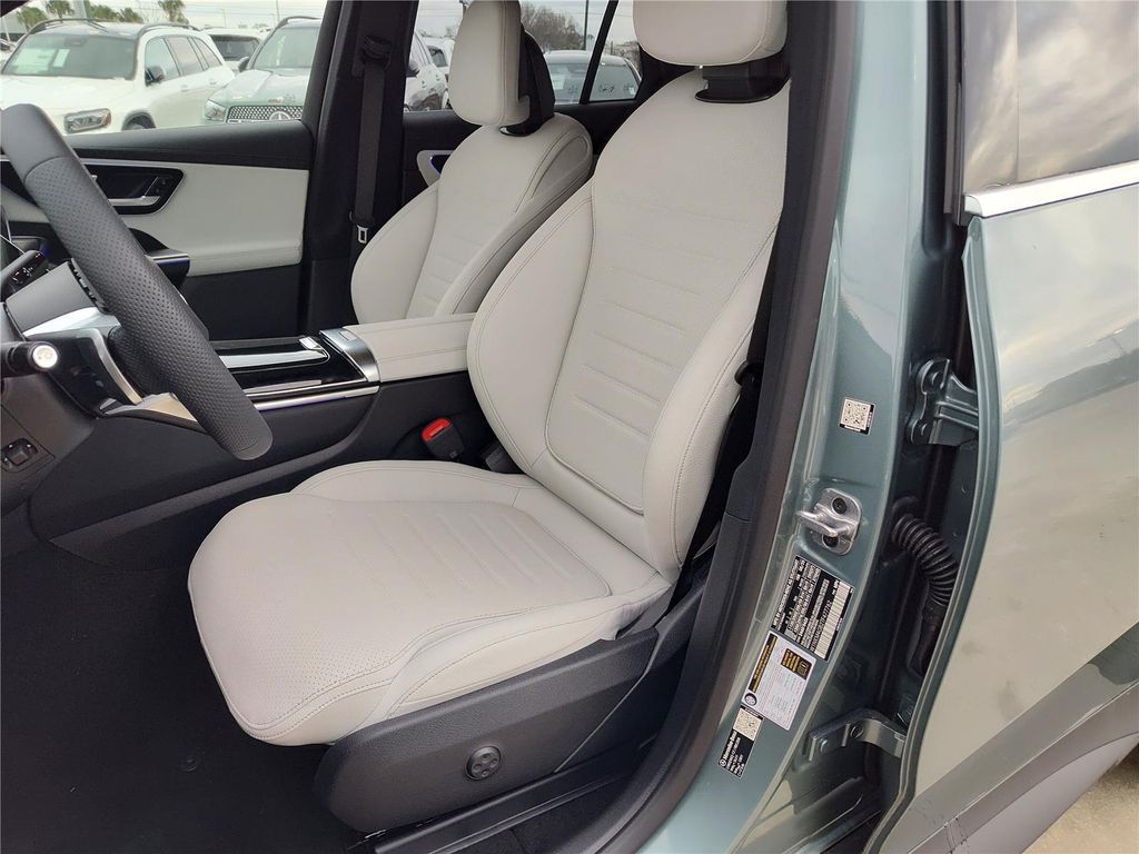 MERCEDES-BENZ GLC - 6