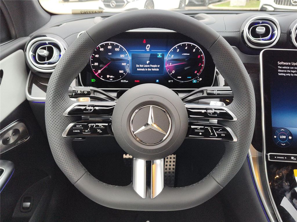 MERCEDES-BENZ GLC - 7