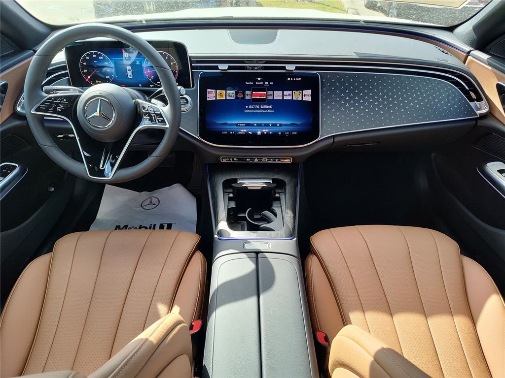 MERCEDES-BENZ E-CLASS - 10