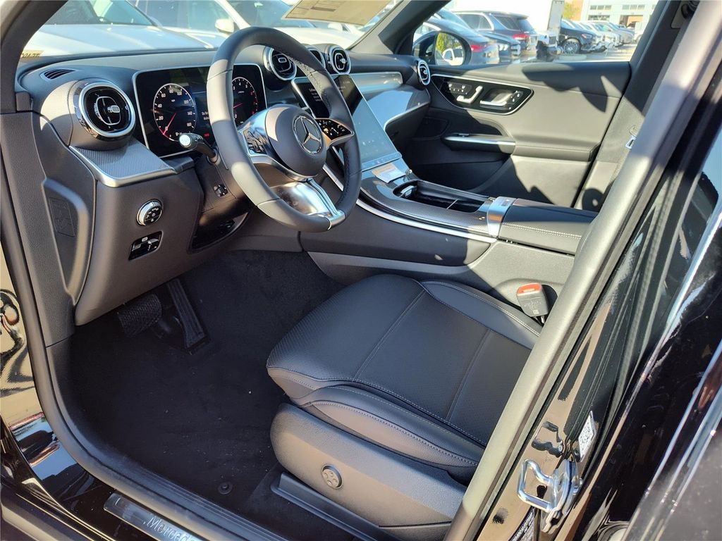 MERCEDES-BENZ GLC - 2