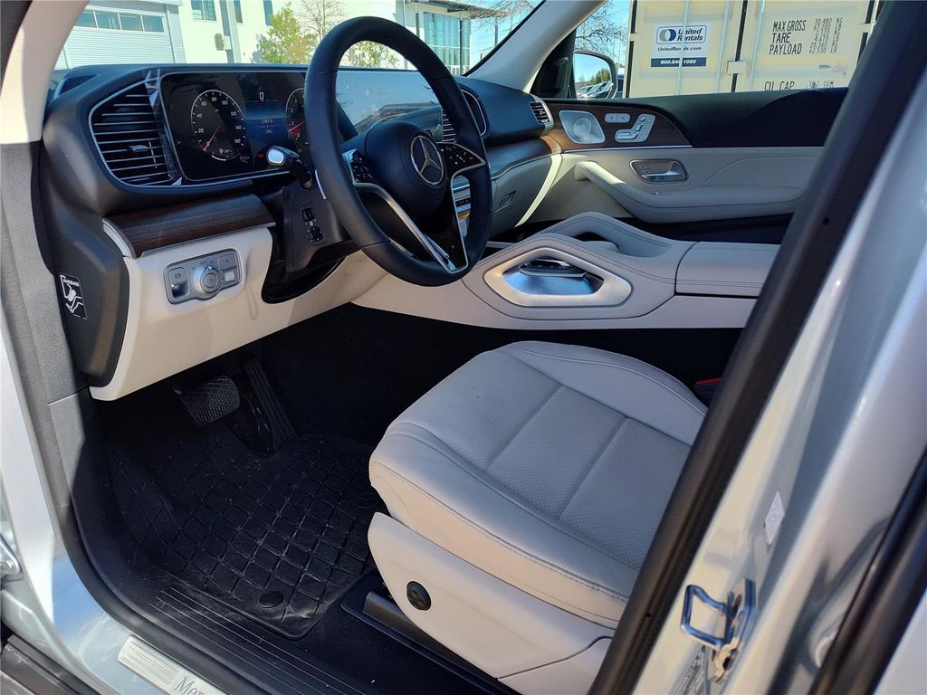 MERCEDES-BENZ GLE-CLASS - 2