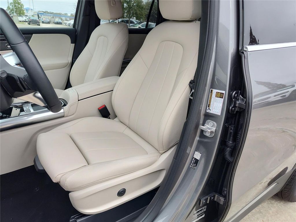 MERCEDES-BENZ GLA-CLASS - 6