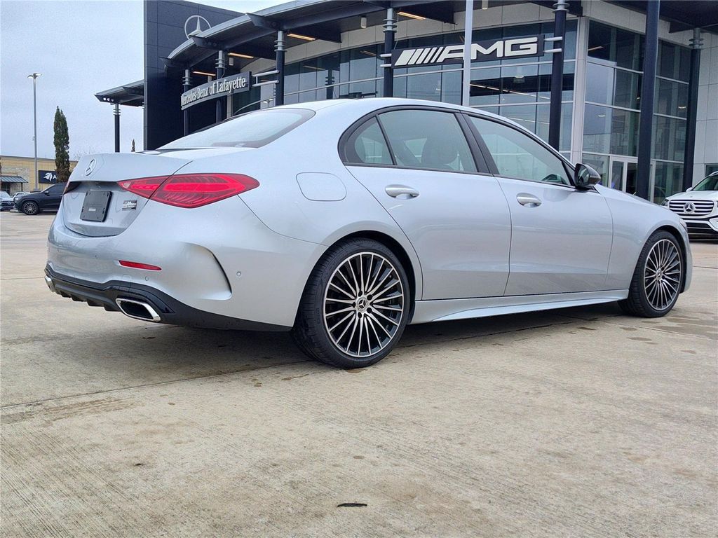 صورة 6 لـ 2025 Mercedes-BENZ C-CLASS