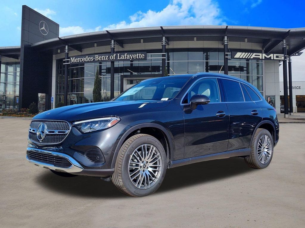 New 2026 Mercedes-Benz GLC 300 Base