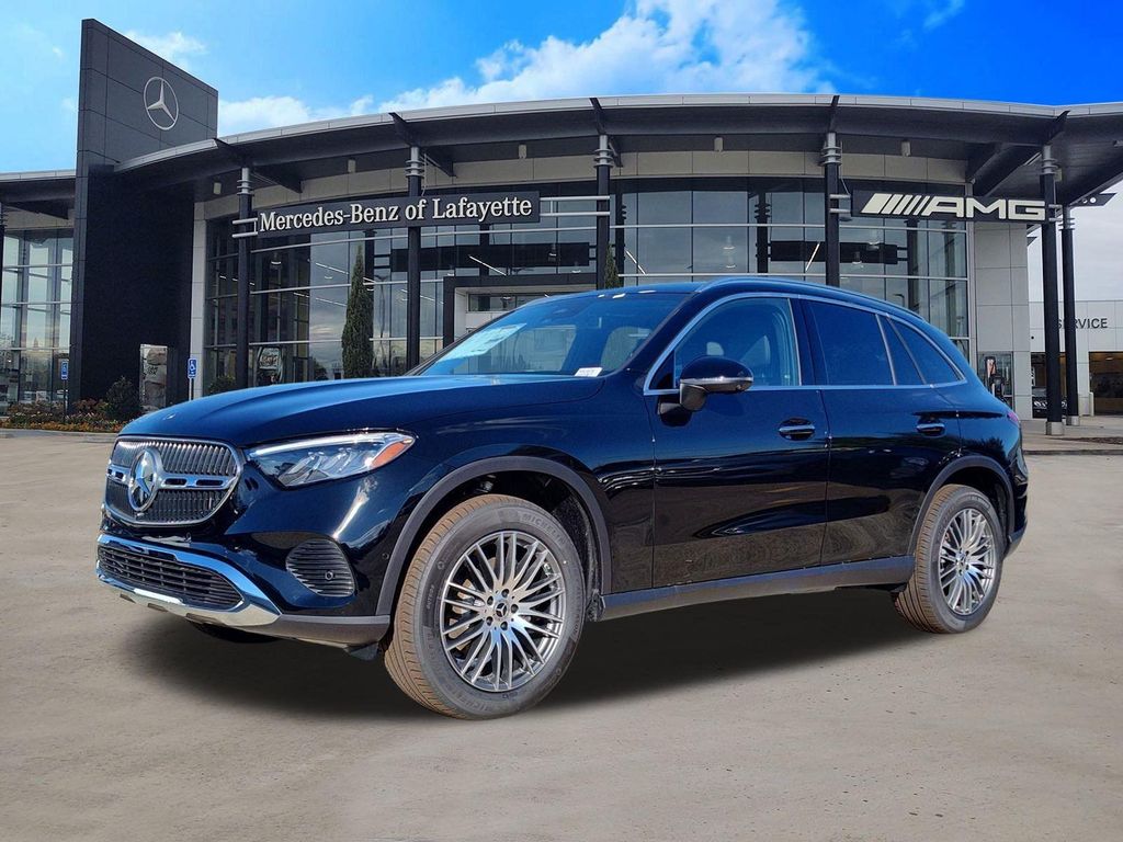 New 2026 Mercedes-Benz GLC 300 Base