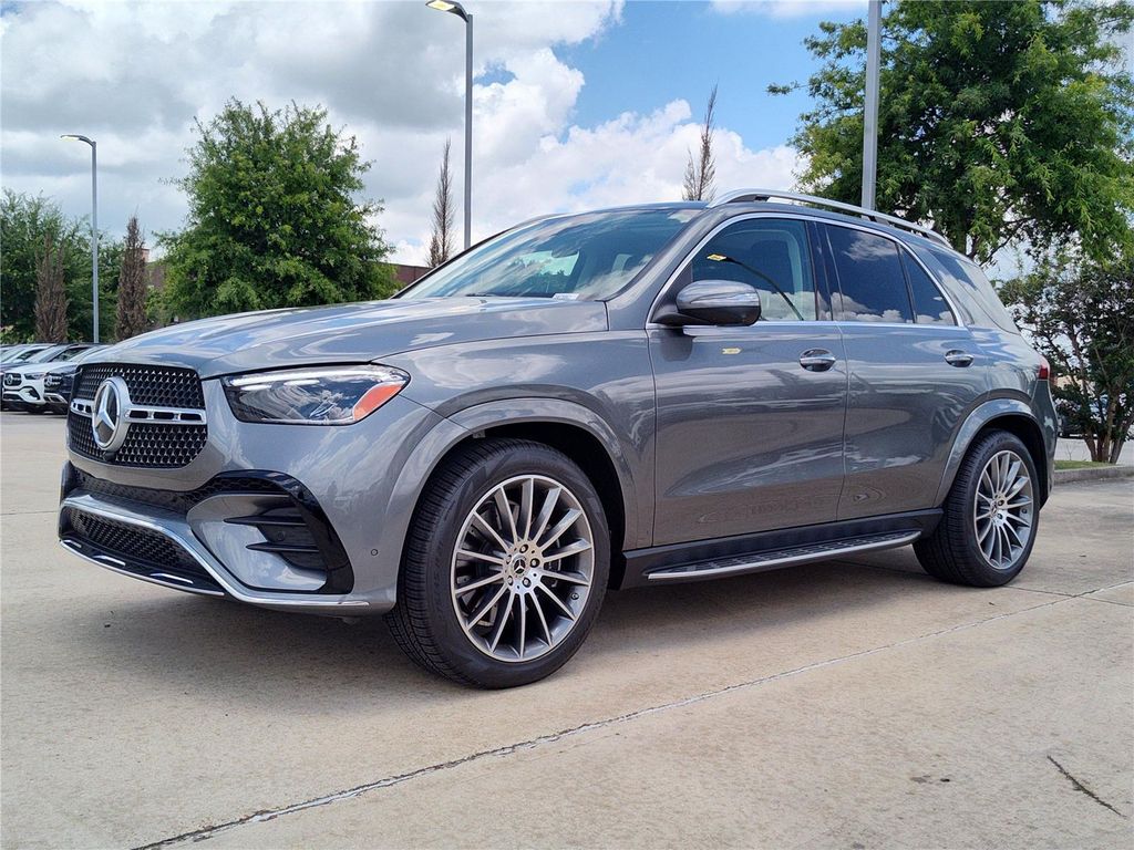New 2026 Mercedes-Benz GLE 450 4MATIC
