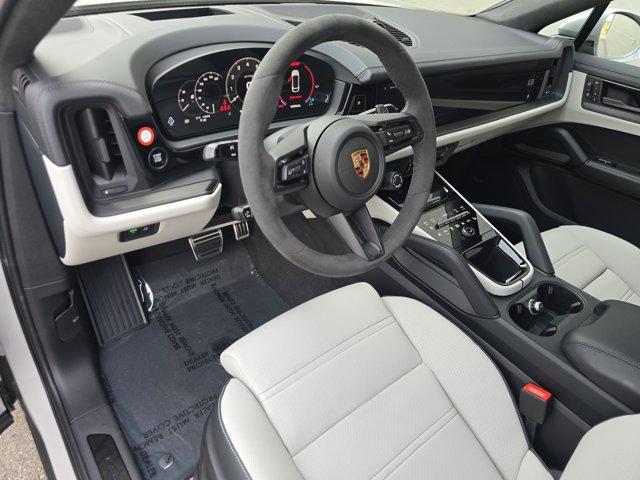 PORSCHE CAYENNE - 4