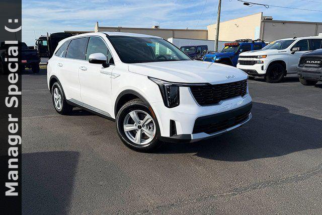New 2026 Kia Sorento LX