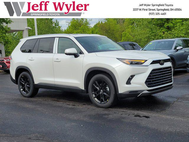 New 2026 Toyota Highlander LE