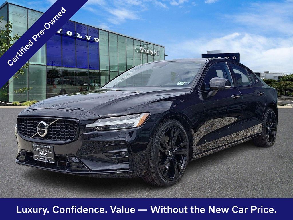 2024 Volvo S60 ULTIMATE 缩略图 3