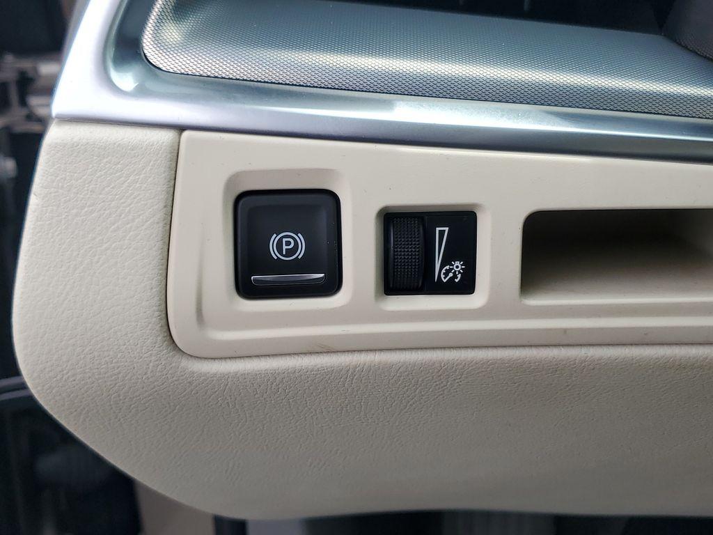 صورة مصغرة 19 لـ 2023 Cadillac XT5 PREMIUM LUXURY