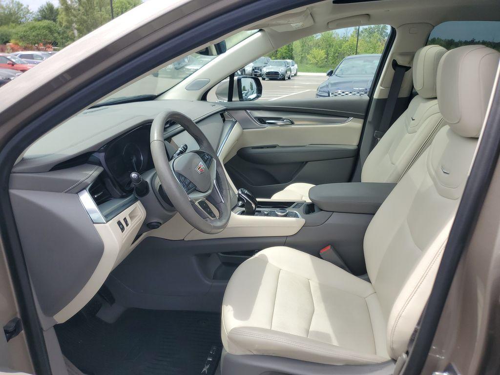 صورة مصغرة 16 لـ 2023 Cadillac XT5 PREMIUM LUXURY