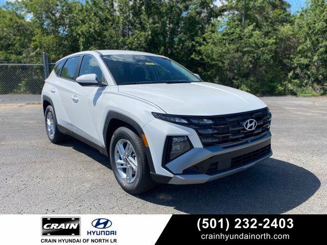 New 2025 Hyundai TUCSON SE