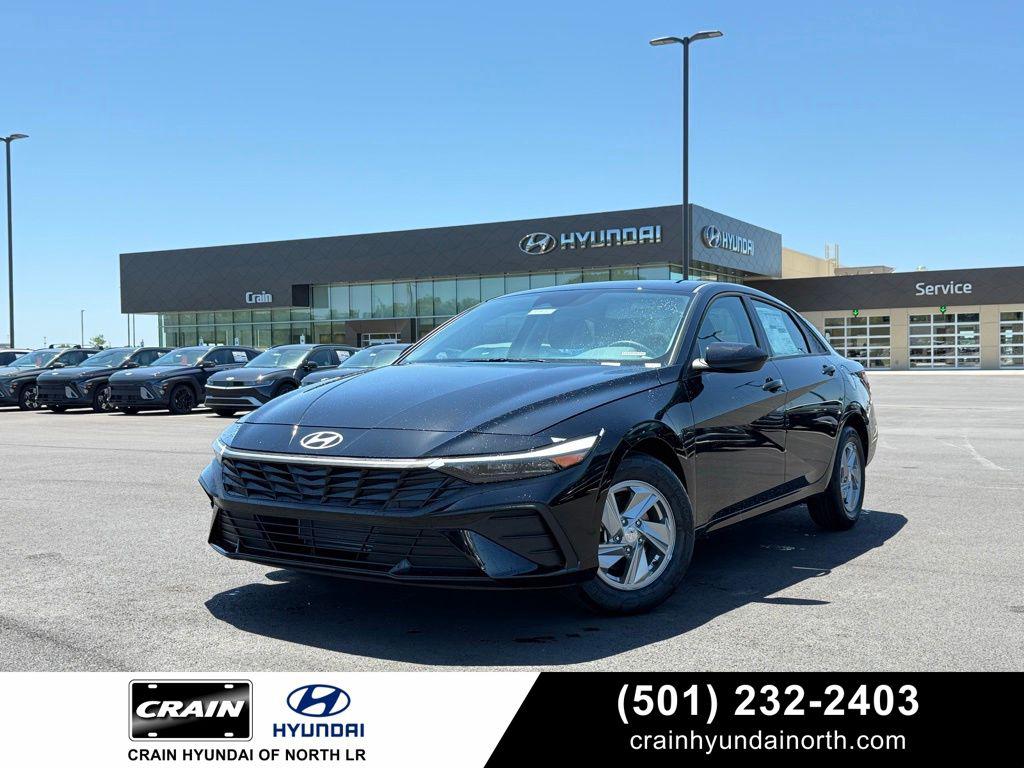 New 2026 Hyundai ELANTRA SE