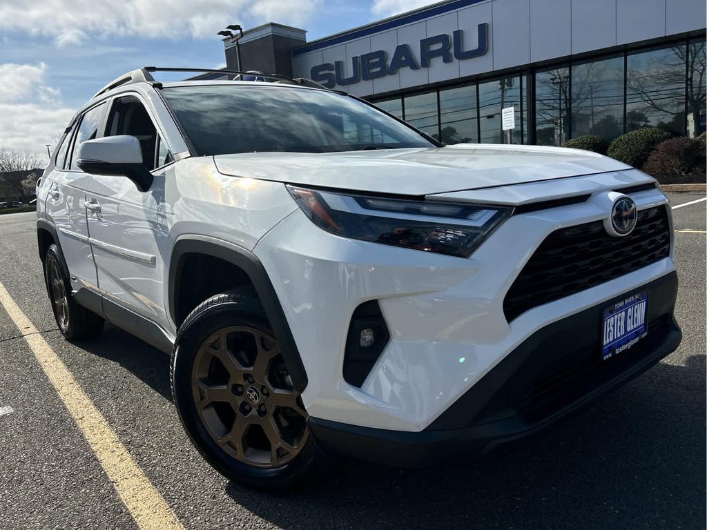 TOYOTA RAV4 - 2