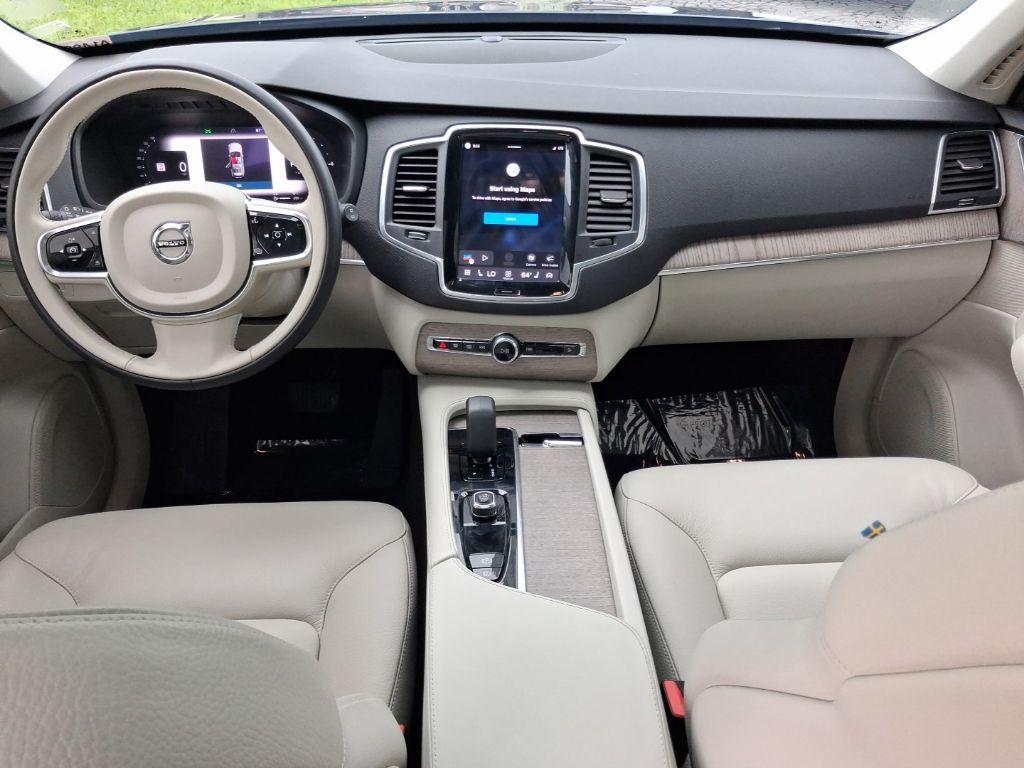 2024 Volvo XC90 RECHARGE PLUG-IN HYBRID T8 CORE BRIGHT THEME — фото 9