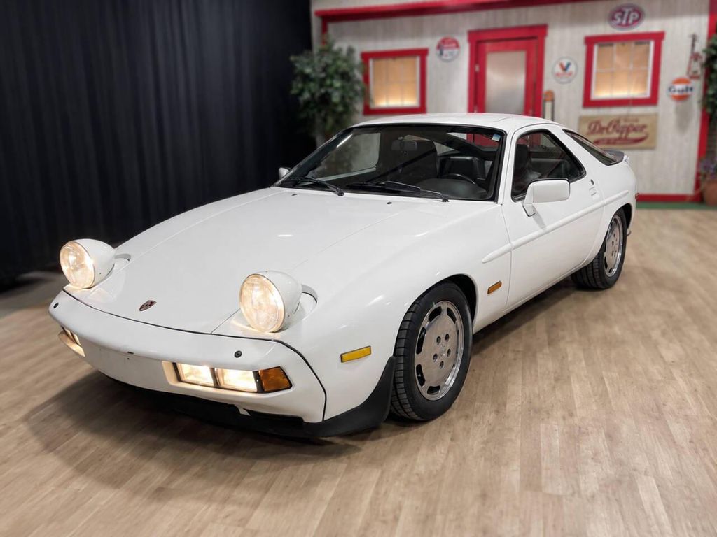 1985 Porsche 928