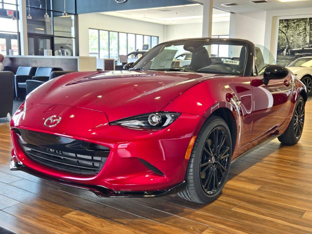 New 2026 Mazda MX-5 Miata Club