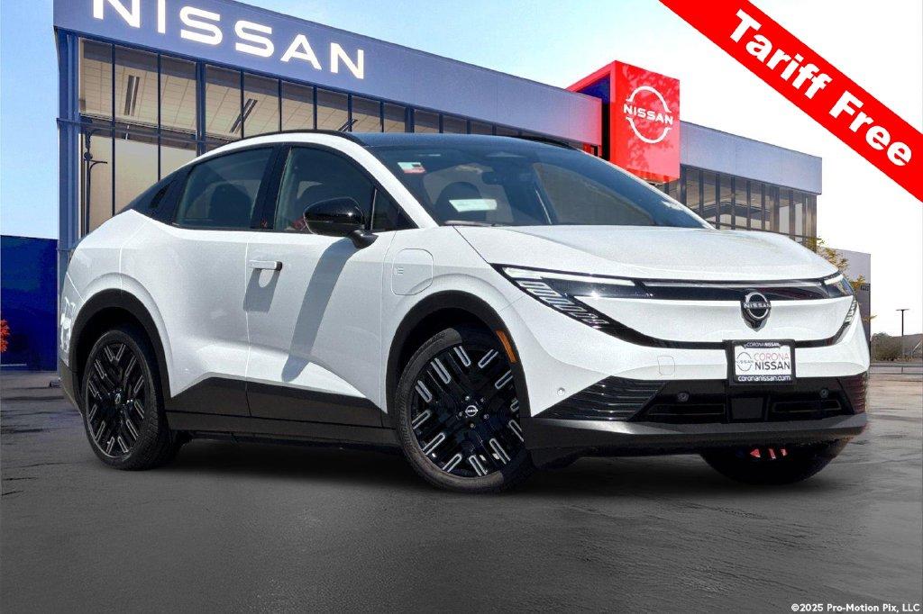 New 2026 Nissan Leaf PLATINUM+