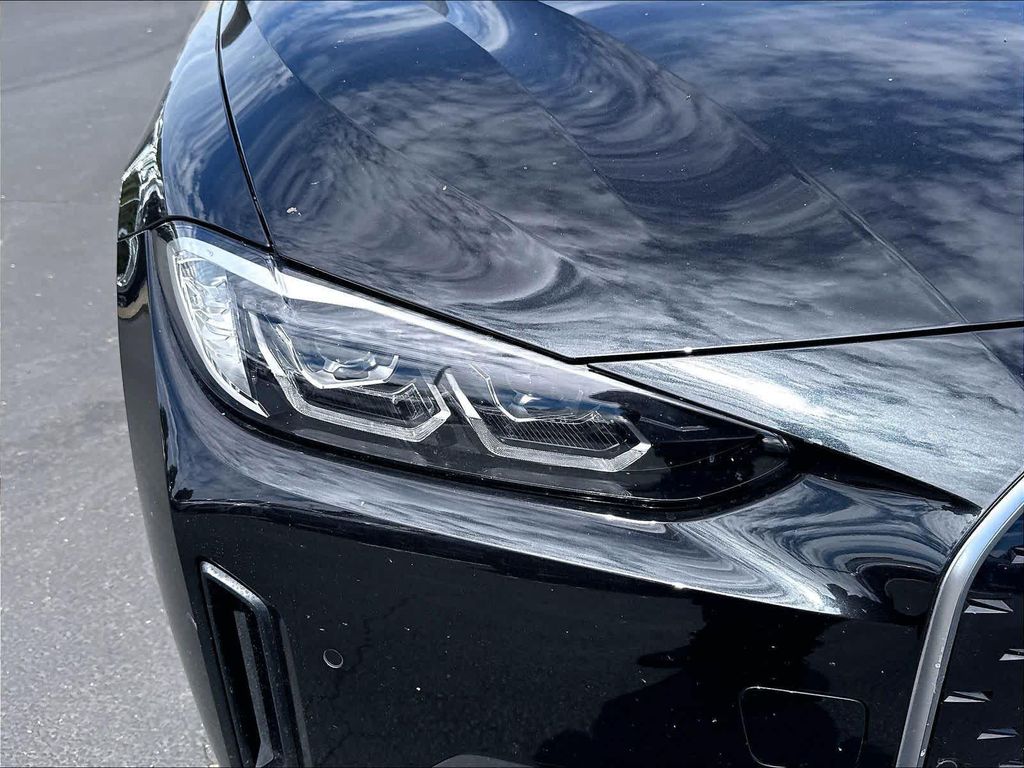 صورة مصغرة 28 لـ 2023 BMW I4 GRAN COUPE EDRIVE40