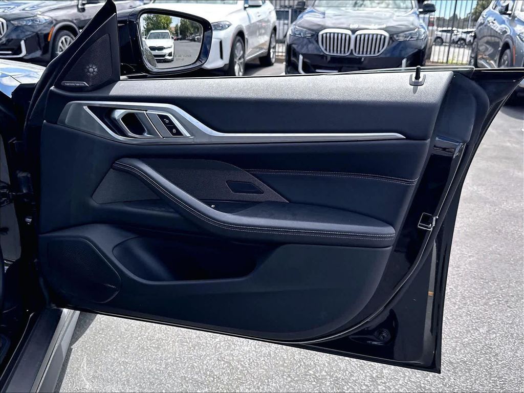 صورة مصغرة 26 لـ 2023 BMW I4 GRAN COUPE EDRIVE40