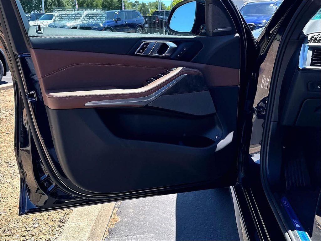 2026 BMW X5 PHEV XDRIVE50E — миниатюра 25