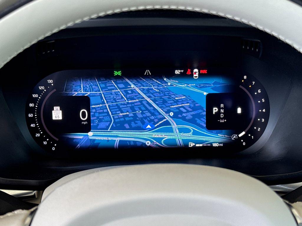 صورة مصغرة 24 لـ 2023 Volvo XC60 B5 PLUS BRIGHT THEME
