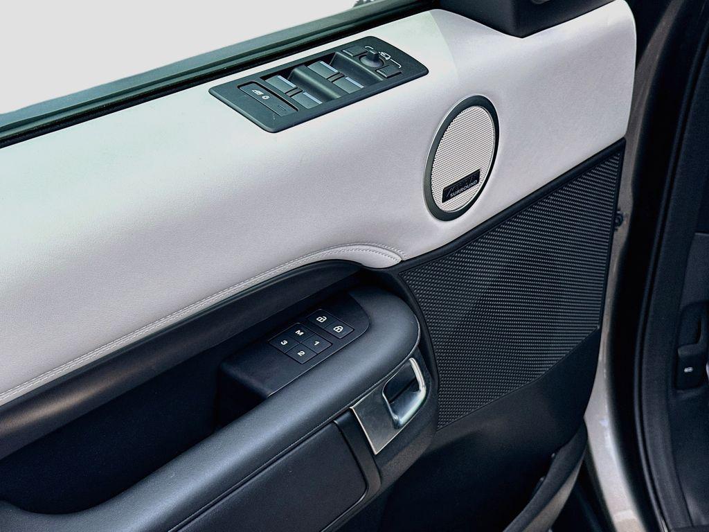 2025 LAND Rover DISCOVERY P360 METROPOLITAN EDITION thumbnail 19