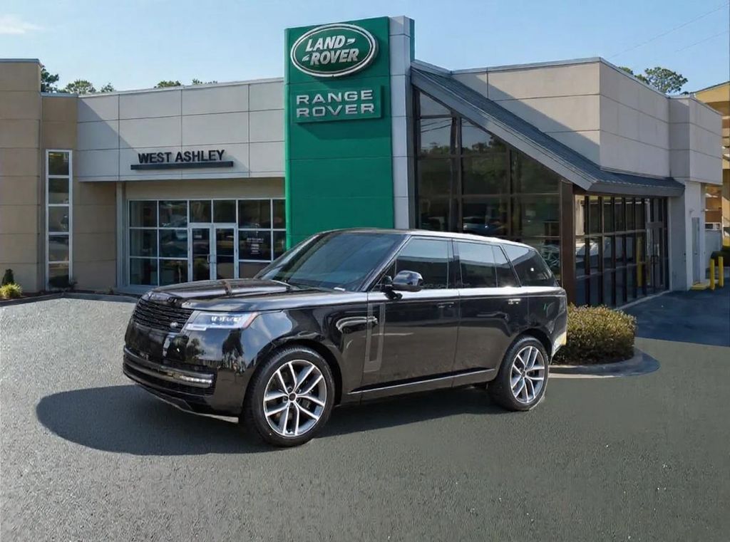 New 2026 Land Rover Range Rover P530 SE