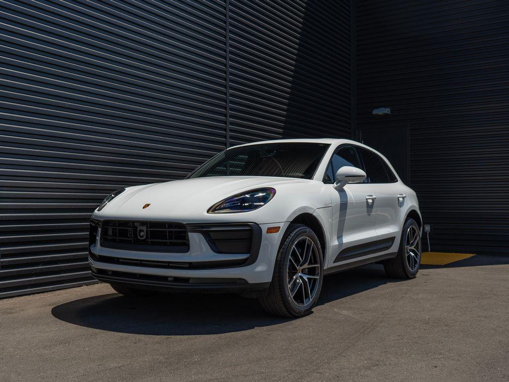 New 2026 Porsche Macan Macan