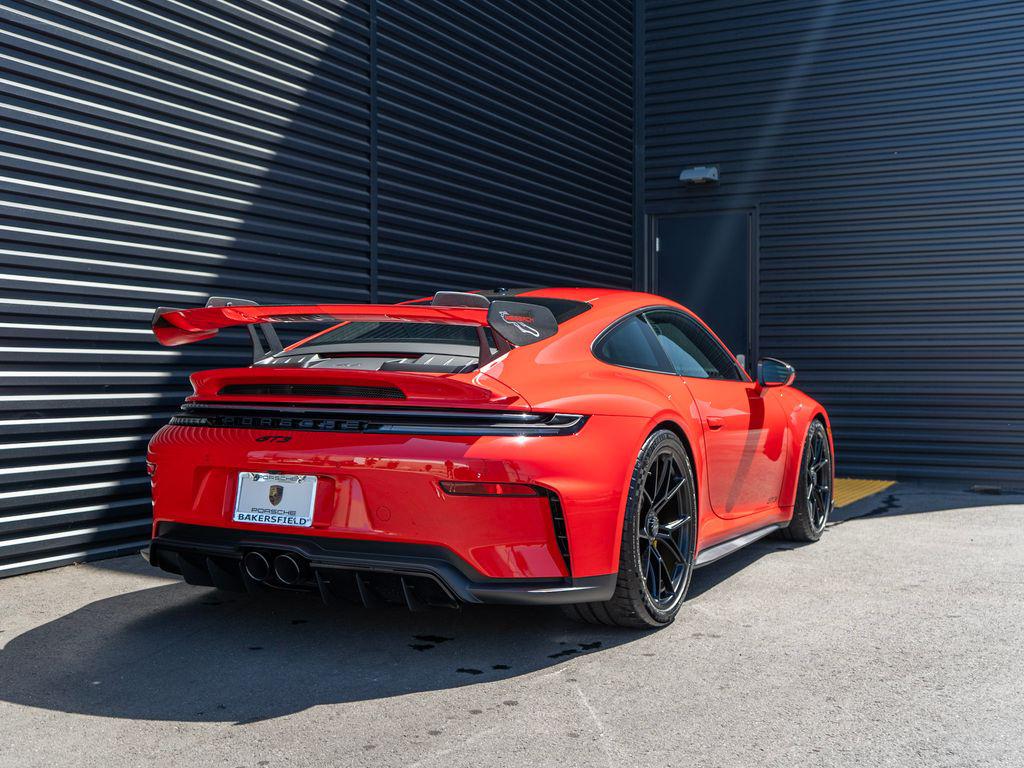 صورة 9 لـ 2026 Porsche 911 GT3