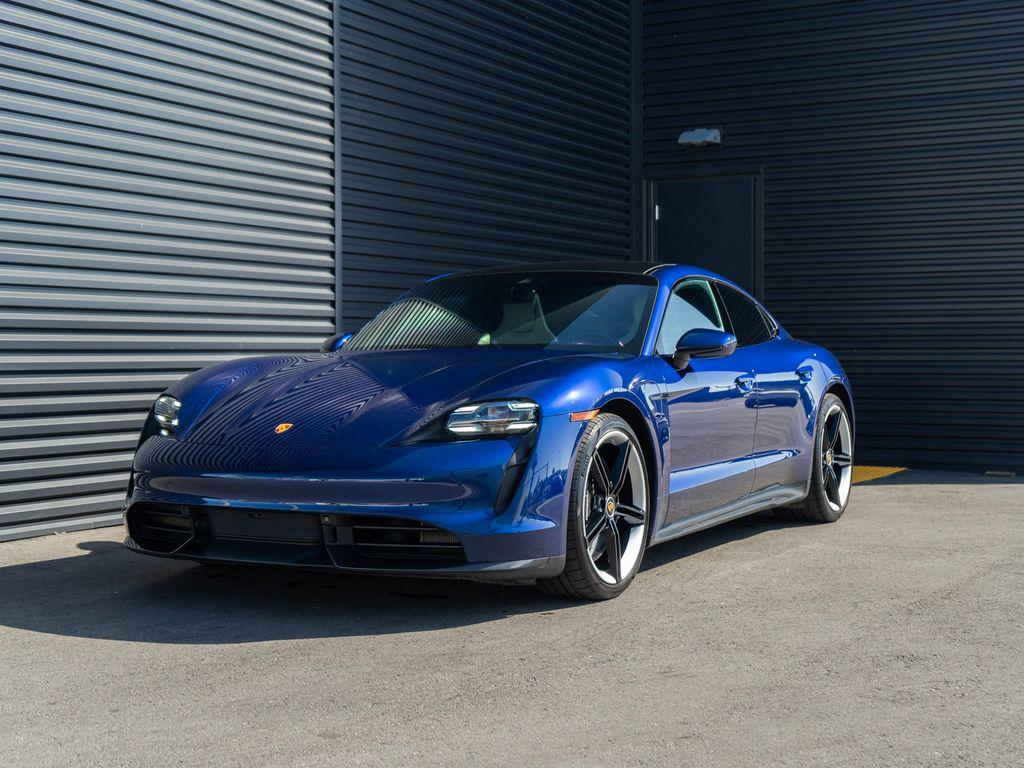 2022 Porsche Taycan
